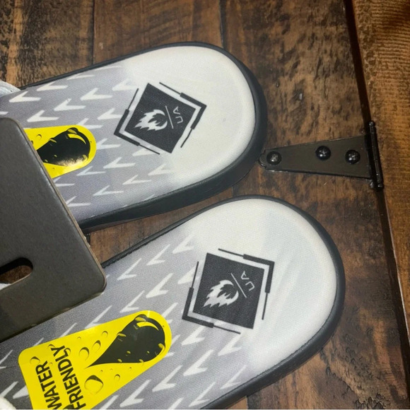 Under Armour Slides NWT - Picture 5 of 12